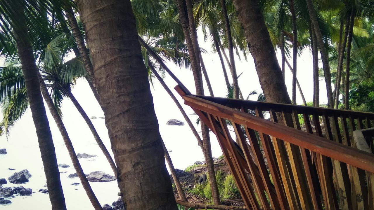 Belantara Beach Front Hotel Vengurla Luaran gambar